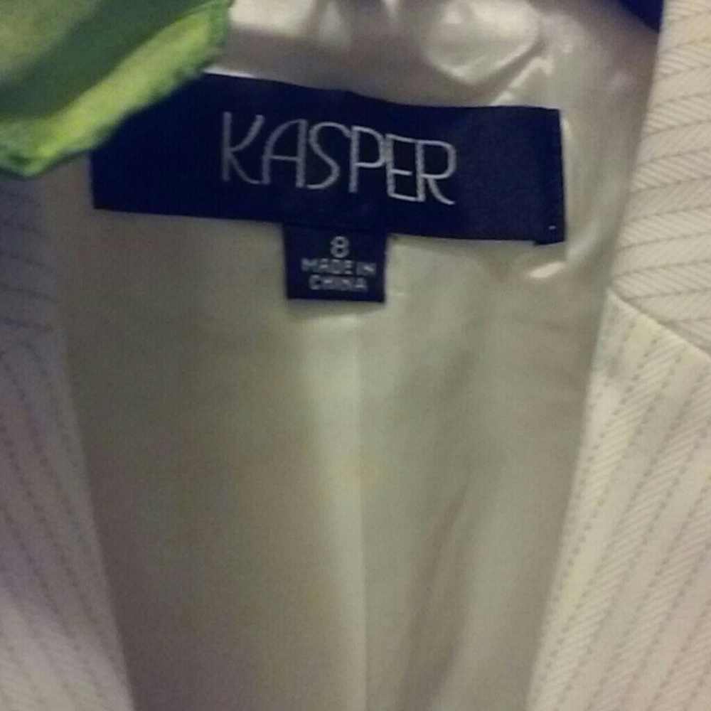 2-Pc Kasper Suit W/ Matching Scraf - image 3